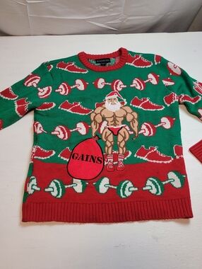 Men's Green & Red 'Gains' Muscle Santa Sweater